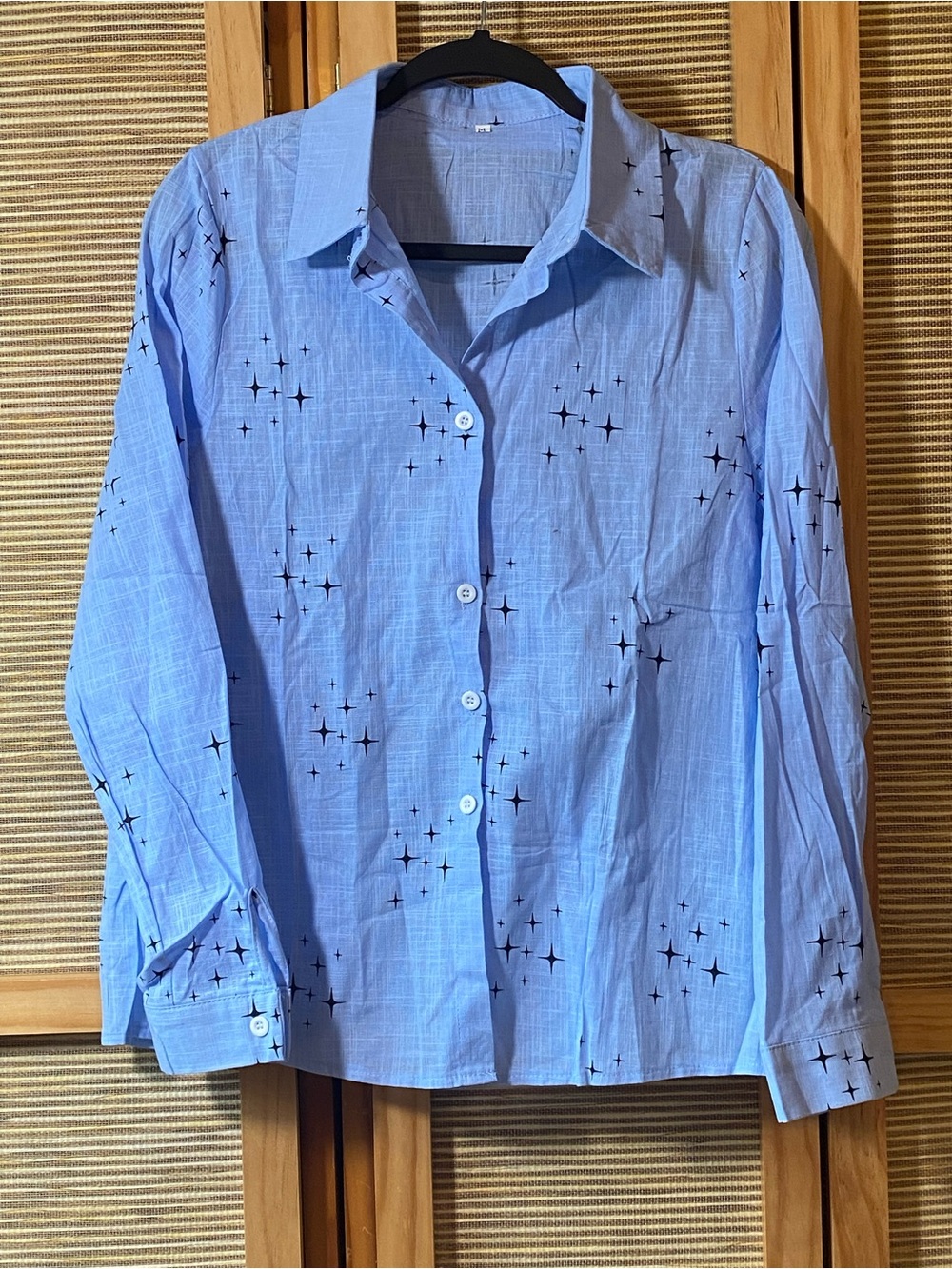 Starburst retro button-up shirt size M